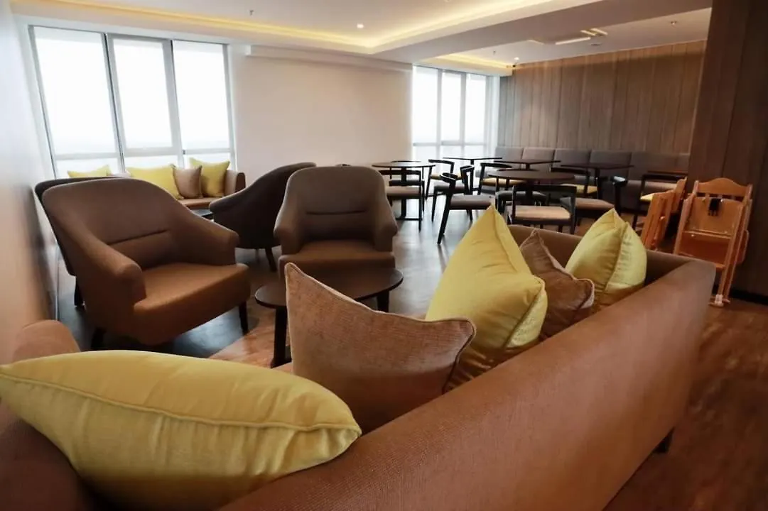 Lovely 2Room Suite6Pax@Sky Condo Juru Sentral Bukit Mertajam Malaysia